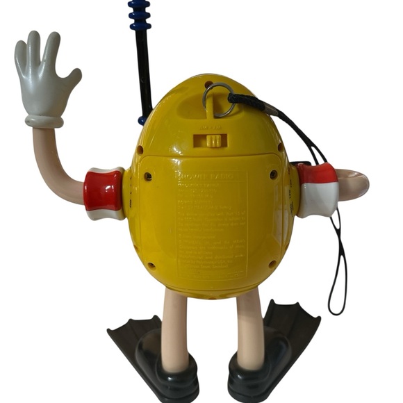 Diving M&M Character Toy - Yellow and Black - Picture 3 of 6